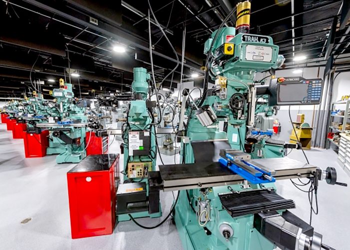 Alumni gift ‘manufactures’ updated machining lab - The Express